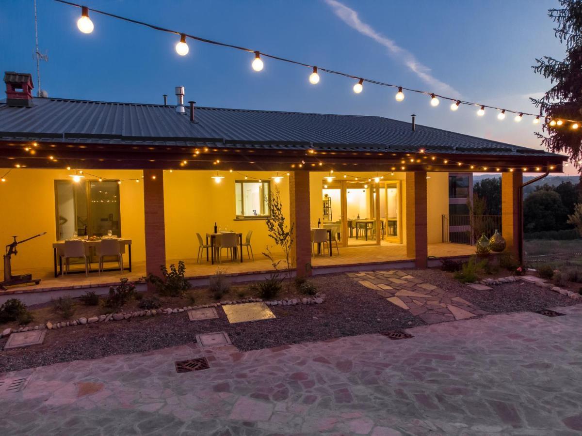 Agriturismo Ca Vida Ziano Piacentino ภายนอก รูปภาพ